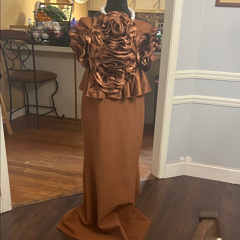 Elegant Brown nova luxe off shoulder gown size xl